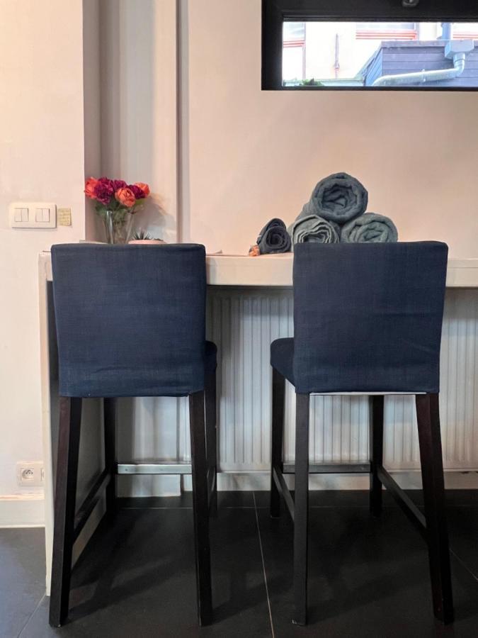 Modern Cozy Studio With Backyard Antwerpen Exteriör bild